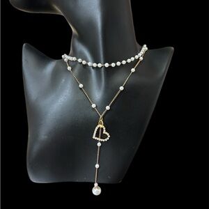 Elegant Gold and Pearl Heart Necklace. NWT